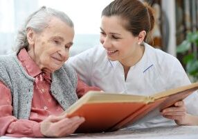 caregiver-elderly-respite caregiver-elderly-respite